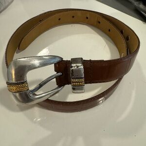 Vintage brown leather belt